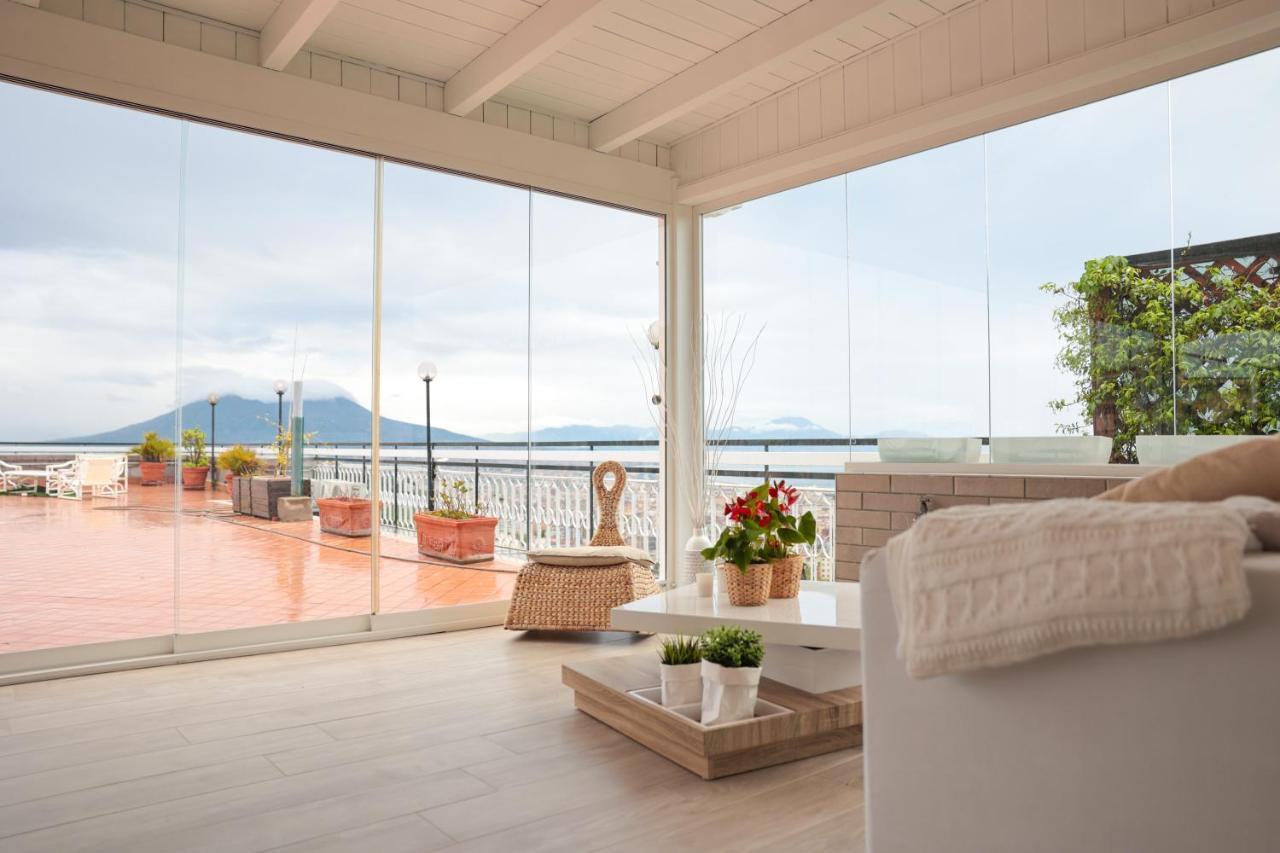 Terrazza Paradiso Luxury Rooftop Неаполь Экстерьер фото